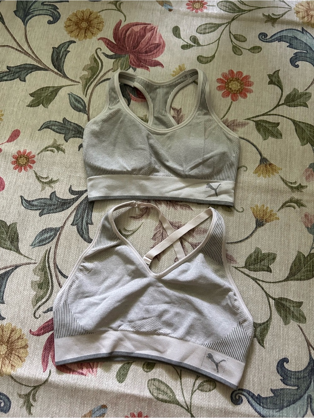 Puma Women’s Light Gray Seamless Sports Bra - Supportive Racerback